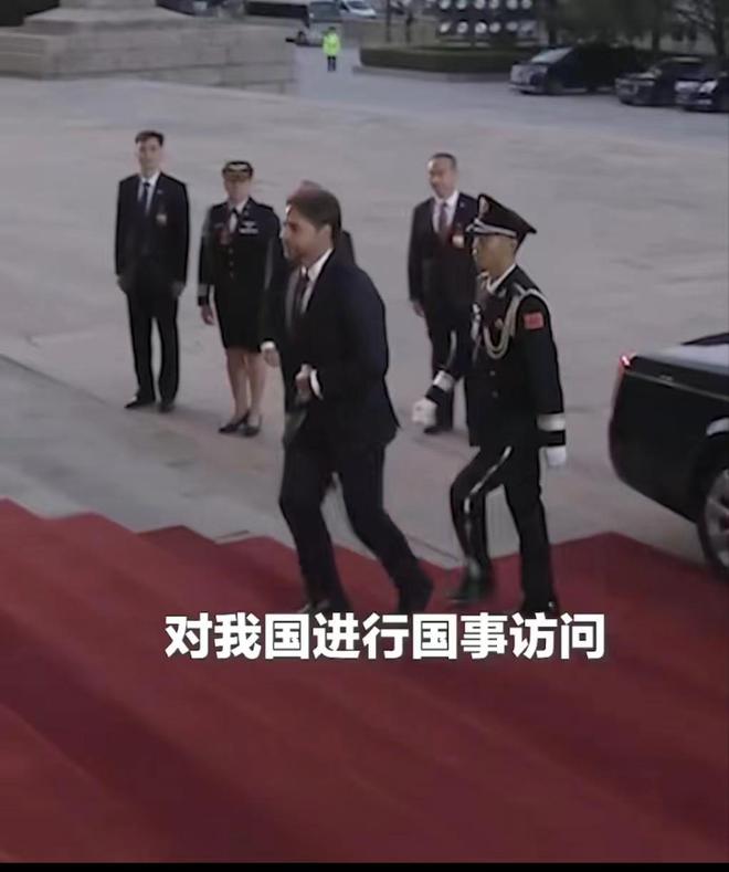國賓護衛(wèi)隊全程護送拉卡列訪華，展現(xiàn)中拉友好交往新篇章，國賓護衛(wèi)隊護送拉卡列訪華，中拉友好交往邁入新篇章