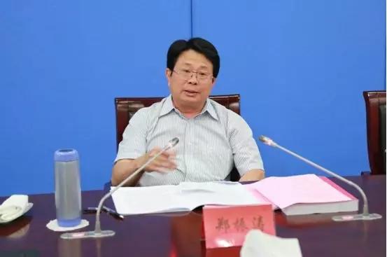澳門(mén)彩票文化中的新機(jī)遇與挑戰(zhàn)，回顧2004年澳門(mén)彩票業(yè)的發(fā)展與展望新澳門(mén)天天開(kāi)好彩的未來(lái)趨勢(shì)，澳門(mén)彩票文化的新機(jī)遇與挑戰(zhàn)，回顧過(guò)去，展望未來(lái)趨勢(shì)的展望與探討
