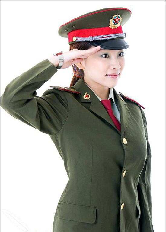 中國女兵圖片大全高清圖片，展現(xiàn)最美的風(fēng)采，中國女兵高清圖片大全，展現(xiàn)颯爽英姿與風(fēng)采