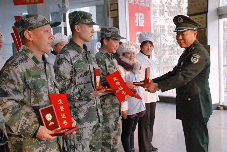 自主擇業(yè)退役軍官網，連接退役軍人就業(yè)之路的橋梁與紐帶，自主擇業(yè)退役軍官網，退役軍人就業(yè)之路的橋梁與紐帶