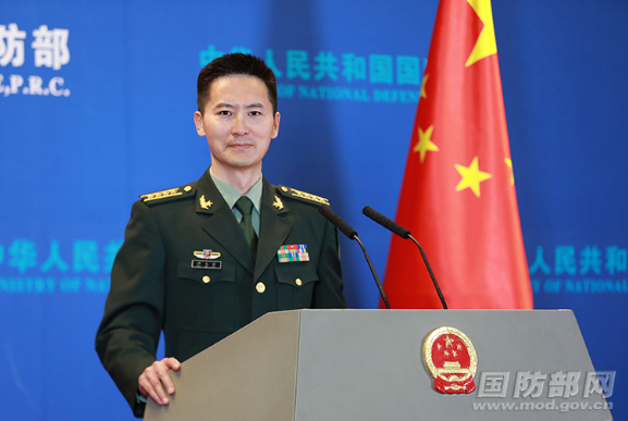 國防部長是誰鳳和，國防建設(shè)的堅(jiān)實(shí)后盾與戰(zhàn)略領(lǐng)航者，國防部長李鳳和，國防建設(shè)的堅(jiān)實(shí)后盾與戰(zhàn)略領(lǐng)航者