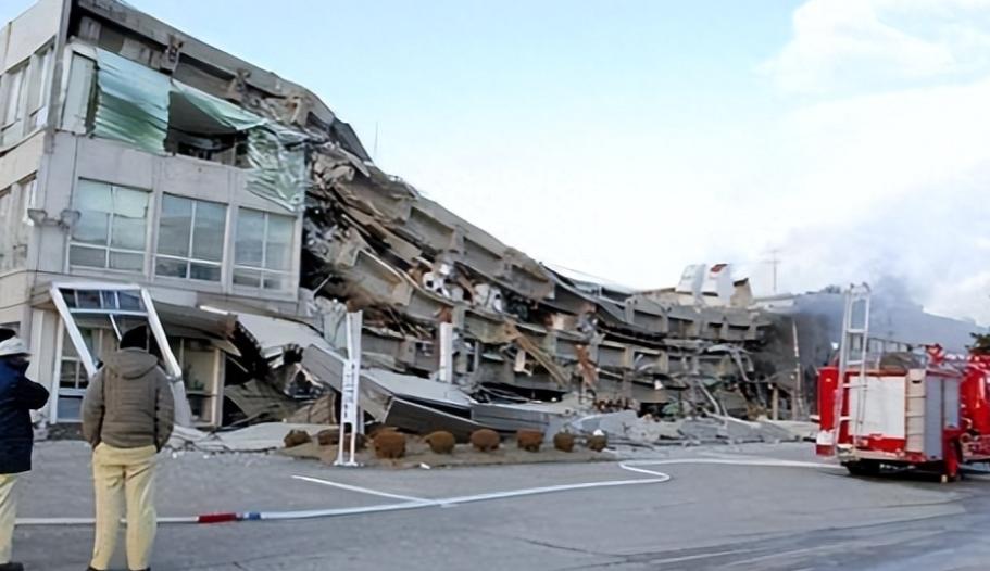 俄軍機(jī)意外擊中日軍艦，一次意外的軍事碰撞事件，俄軍機(jī)意外擊中日軍艦，軍事碰撞事件揭秘