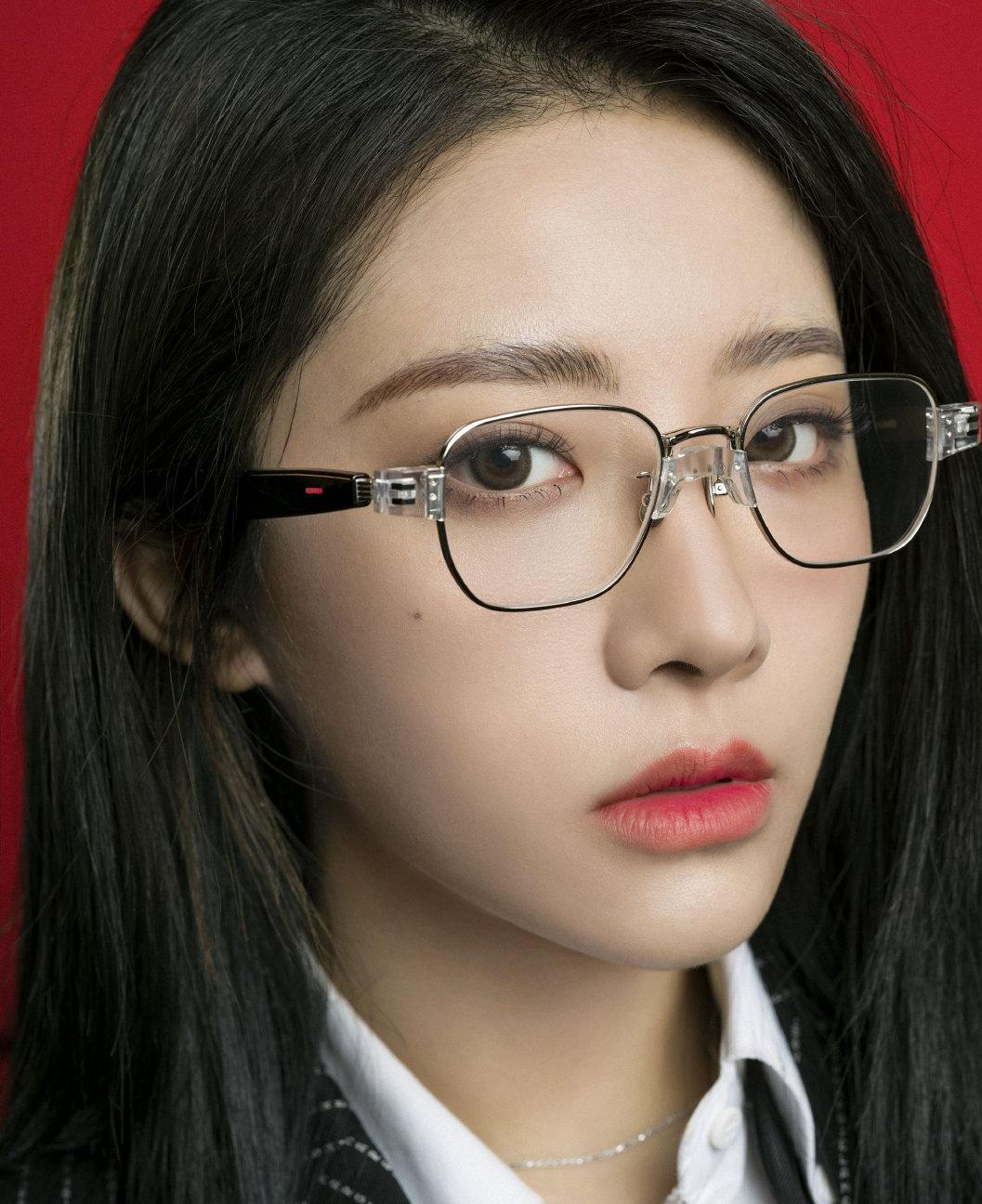 今天懟霸總了嗎？——職場中的正義發(fā)聲，職場中的正義發(fā)聲，挑戰(zhàn)霸總的一天