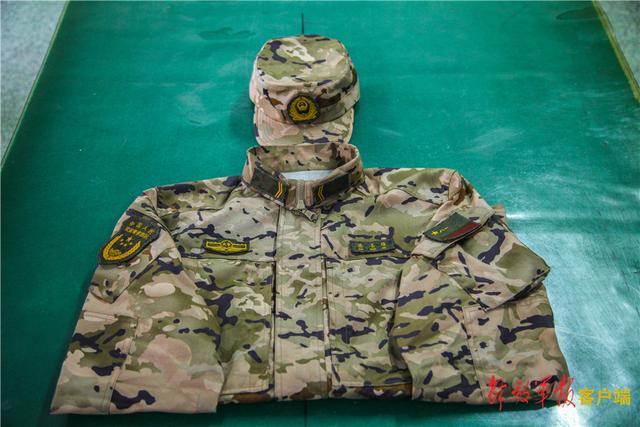 武警與解放軍作訓服，功能與設(shè)計的完美結(jié)合，武警與解放軍作訓服，功能設(shè)計與實戰(zhàn)完美融合