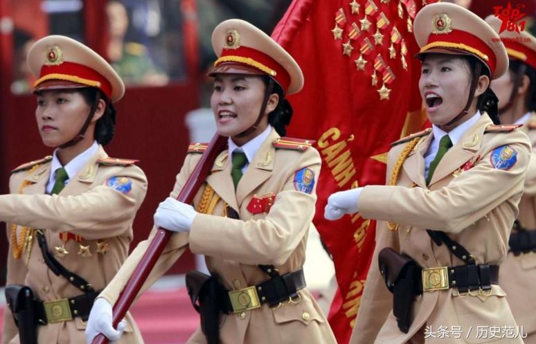 女兵方隊(duì)閱兵圖片，展現(xiàn)力量與榮耀的瞬間，女兵方隊(duì)閱兵風(fēng)采，力量與榮耀的展現(xiàn)瞬間