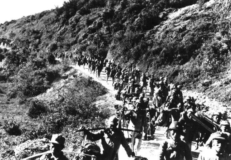 中國(guó)人民志愿軍跨過(guò)鴨綠的歷史事件，英勇抗敵，鑄就輝煌，中國(guó)人民志愿軍跨鴨綠江英勇抗敵，鑄就輝煌歷史篇章