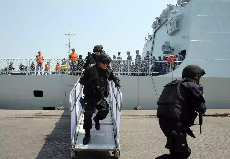 海軍節(jié)標(biāo)語，榮耀與力量的象征，海軍節(jié)，榮耀與力量的時代象征