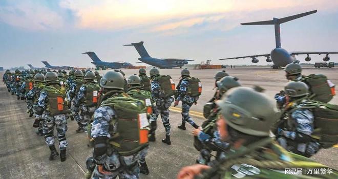 空降兵第15軍改84集團軍，歷史沿革與轉(zhuǎn)型之路，建議，揭秘空降兵第15軍轉(zhuǎn)型為84集團軍的歷史沿革與轉(zhuǎn)型之路。