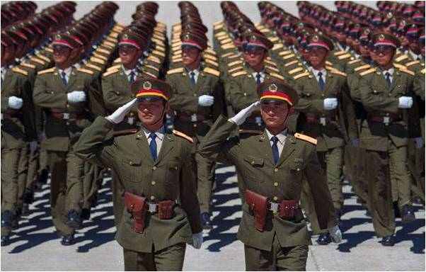 穿87式軍裝違法嗎？——對軍裝穿著行為的法律分析，穿87式軍裝是否違法？軍裝穿著行為的法律分析探討