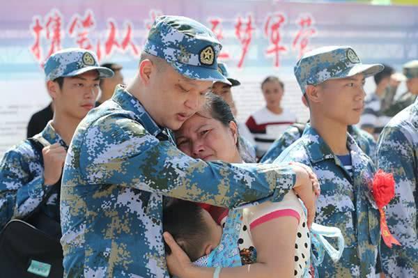 研究生參軍優(yōu)惠政策，培養(yǎng)高素質(zhì)軍事人才的重要舉措，研究生參軍優(yōu)惠政策，培養(yǎng)高素質(zhì)軍事人才的關(guān)鍵措施