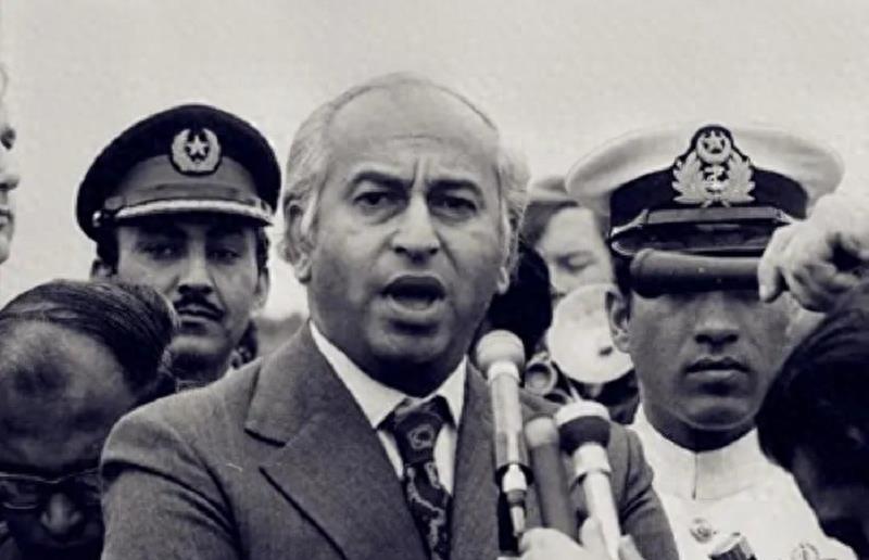 佐勒菲卡爾，一位引領(lǐng)時(shí)代的先鋒人物，佐勒菲卡爾，時(shí)代先鋒的引領(lǐng)人物