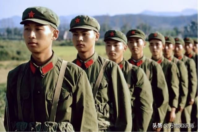 揭秘85式軍服照片背后的故事，揭秘85式軍服照片背后的傳奇故事