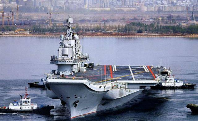 航空母艦，水面艦艇中的核心作戰(zhàn)平臺(tái)及其重要性，航空母艦，水面艦艇核心作戰(zhàn)平臺(tái)的重要性