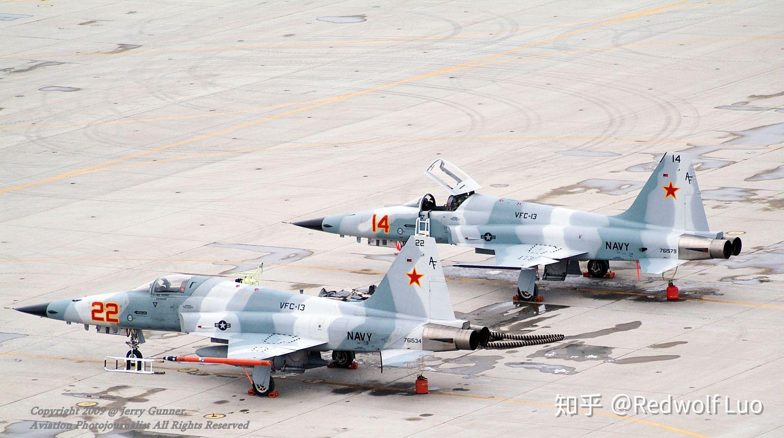 F-5戰(zhàn)斗機與殲六，速度與時代的較量，F(xiàn)-5戰(zhàn)斗機與殲六，速度與時代的對決