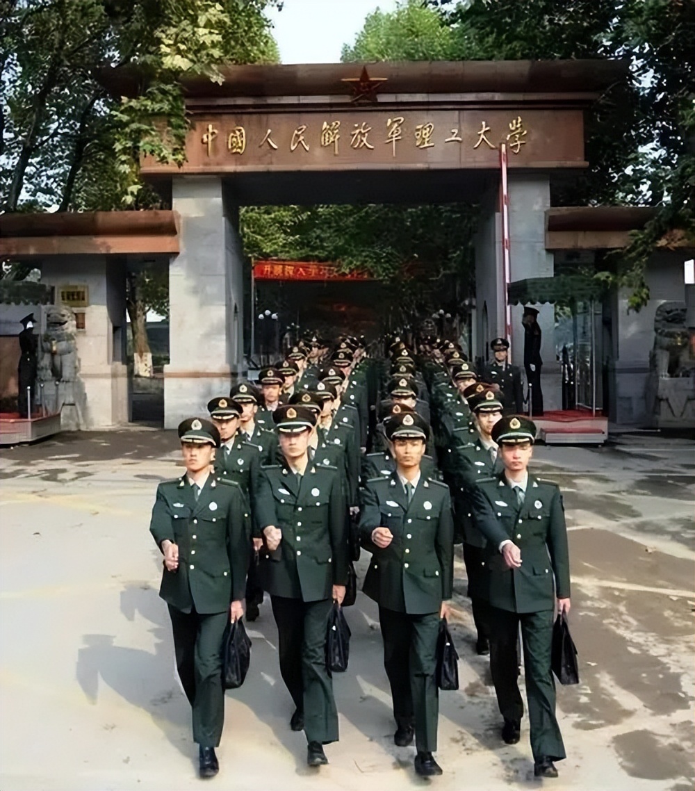 國防科技大學(xué)政審中的三代考察，深度解讀與意義探討，國防科技大學(xué)政審中的三代考察，深度解讀及其重要性探討