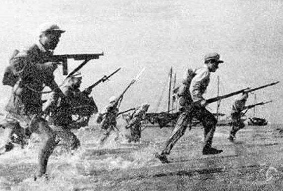 解放海南島作戰(zhàn)行動(dòng)，歷史回顧與意義深遠(yuǎn)，解放海南島作戰(zhàn)行動(dòng)的歷史回顧與深遠(yuǎn)意義