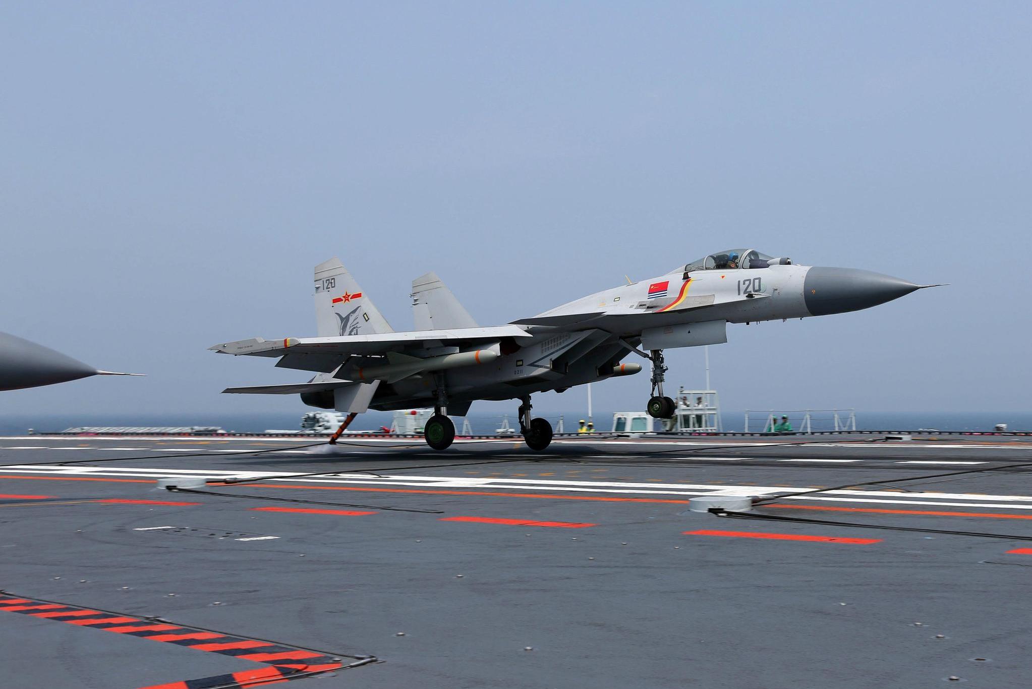 殲-15戰(zhàn)斗機(jī)參數(shù)詳解，殲-15戰(zhàn)斗機(jī)參數(shù)全面解析
