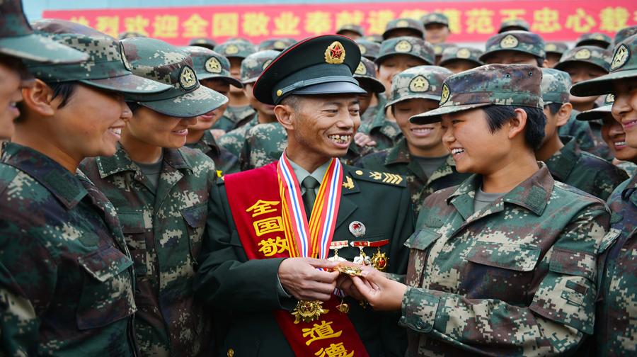 八一勛章檔次，榮譽的象征與時代的標桿，八一勛章，榮譽之巔與時代標桿