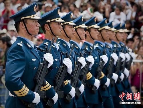 參加2015中國(guó)閱兵，榮耀與責(zé)任，榮耀與責(zé)任并存，參加中國(guó)閱兵盛典的見(jiàn)證者