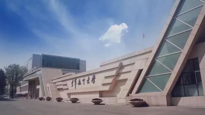 空軍航空大學(xué)國(guó)際班的獨(dú)特魅力與挑戰(zhàn)，空軍航空大學(xué)國(guó)際班的獨(dú)特魅力與所面臨的挑戰(zhàn)