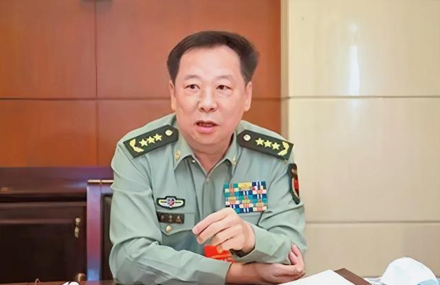 解放軍陸軍參謀長，職責(zé)、挑戰(zhàn)與擔(dān)當(dāng)，解放軍陸軍參謀長，職責(zé)、挑戰(zhàn)與擔(dān)當(dāng)?shù)氖姑? class=