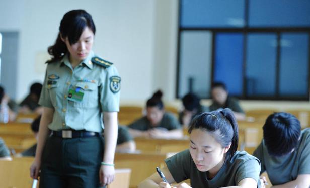 參考消息軍事版，深度解析軍事動態(tài)，傳遞全球軍事信息，全球軍事動態(tài)深度解析，參考消息軍事版?zhèn)鬟f最新軍事資訊