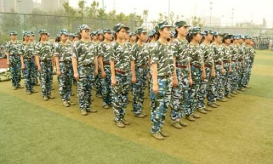 強(qiáng)軍感想，奮進(jìn)新時(shí)代的國(guó)防力量，新時(shí)代國(guó)防力量崛起，強(qiáng)軍之夢(mèng)與奮進(jìn)之力