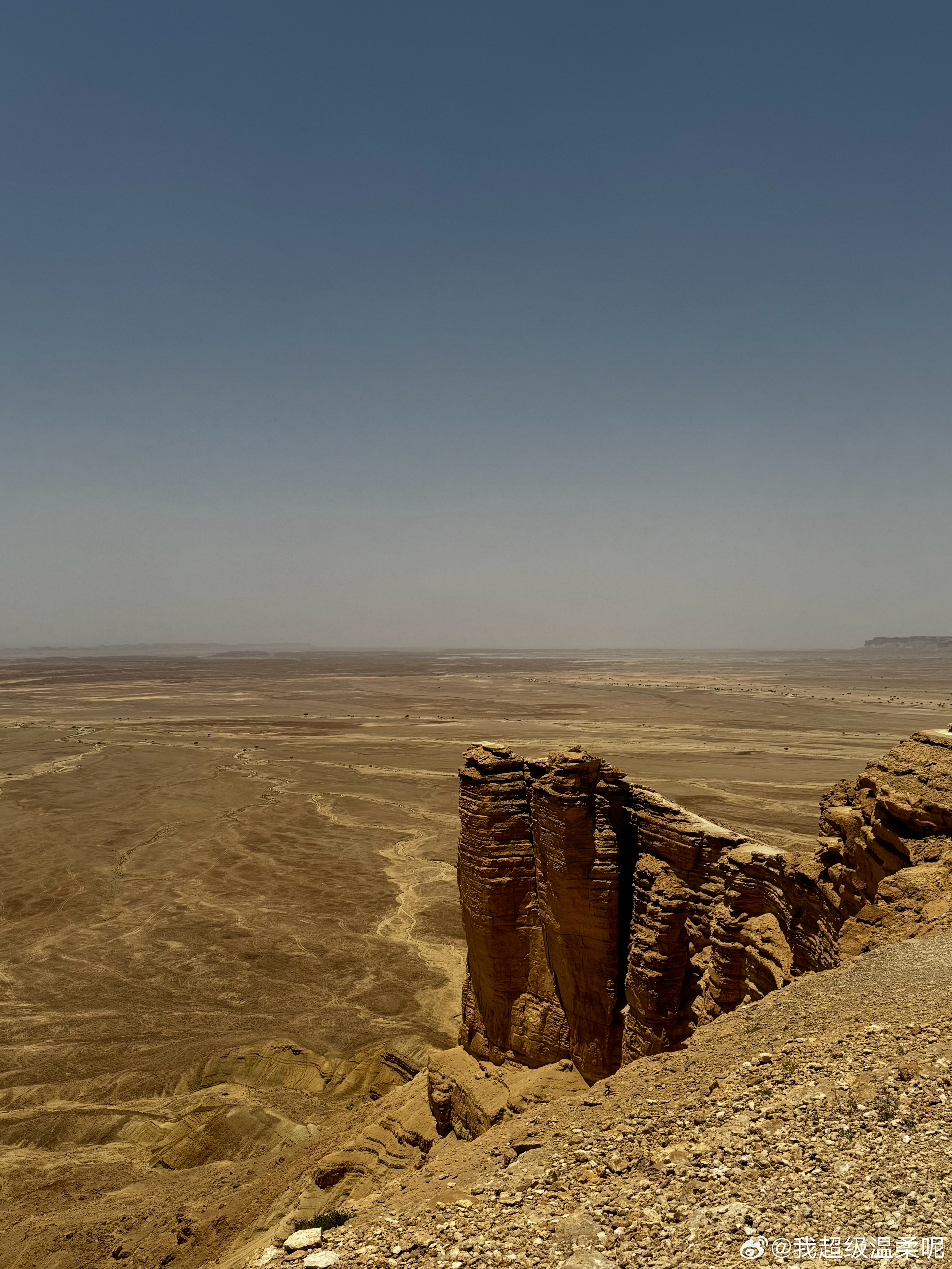 沙特世界之崖介紹，沙特世界之崖探秘
