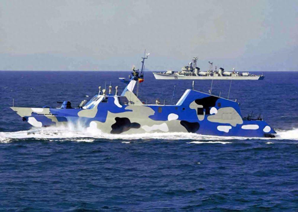 我國(guó)第二代海軍導(dǎo)彈艇，邁向海洋強(qiáng)國(guó)的堅(jiān)實(shí)步伐，我國(guó)第二代海軍導(dǎo)彈艇，邁向海洋強(qiáng)國(guó)的堅(jiān)定步伐