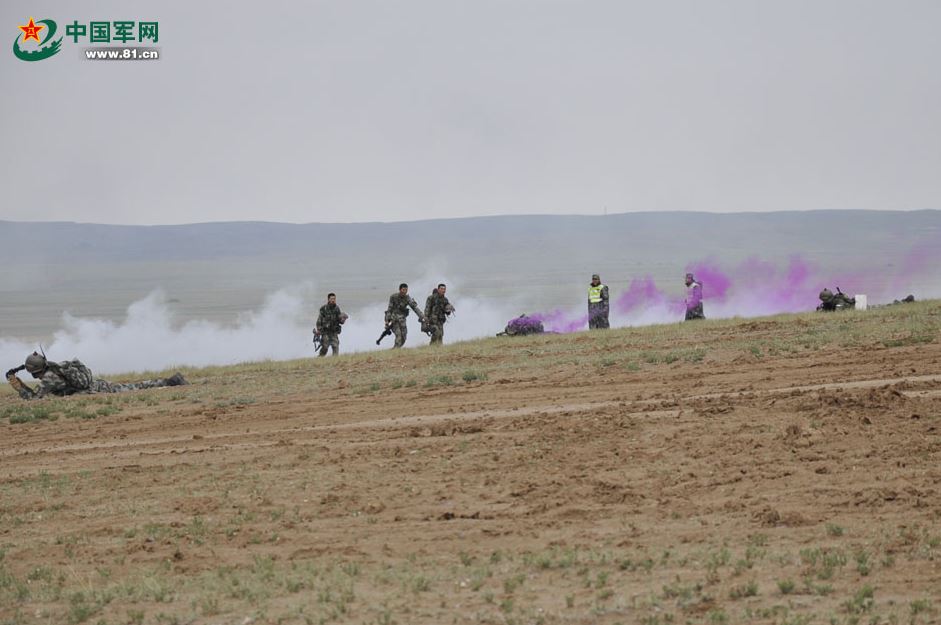 朱日和軍演是否存在人員傷亡，深度探討與分析，朱日和軍演傷亡情況深度探討與分析