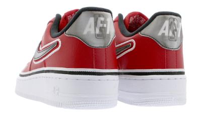 空軍一號(hào)最好看的配色，經(jīng)典中的時(shí)尚魅力，空軍一號(hào)最炫配色，經(jīng)典與時(shí)尚的魅力融合