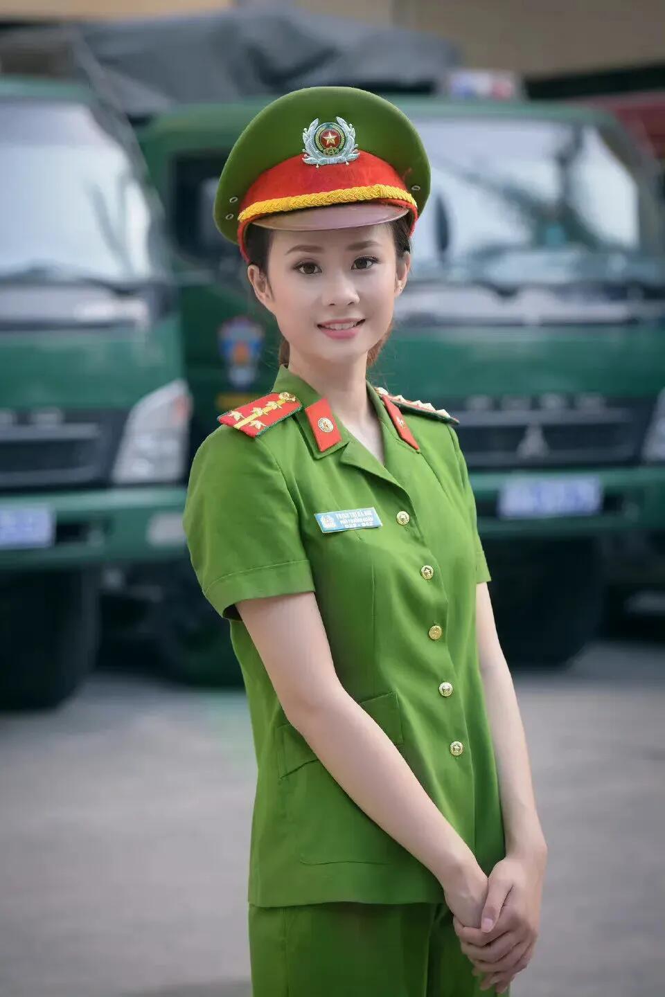 軍人服裝的種類及其特點，軍人服裝種類與特點概述