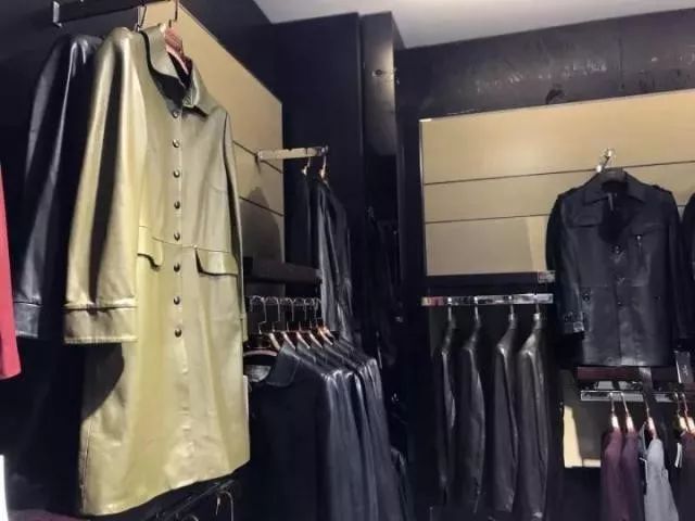 美軍裝備中的羊毛大衣與羊毛毯，歷史、功能與重要性，美軍羊毛大衣與羊毛毯，歷史、功能與重要性探究