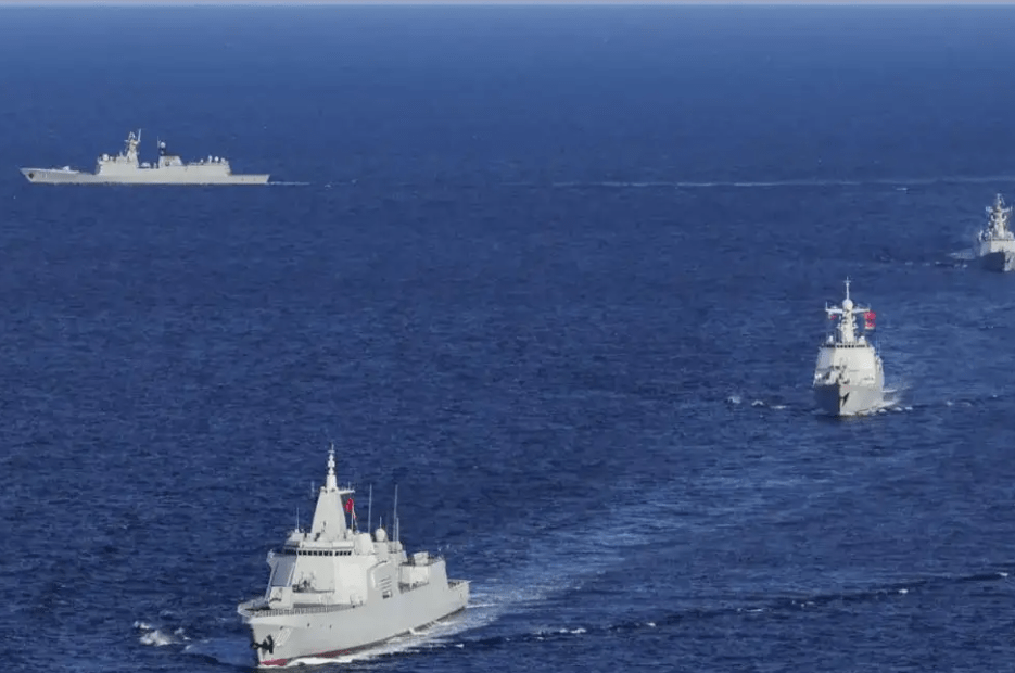 昆明艦所屬戰(zhàn)斗群，揭示中國(guó)海軍力量的重要一環(huán)，昆明艦所屬戰(zhàn)斗群，揭示中國(guó)海軍力量的關(guān)鍵一環(huán)
