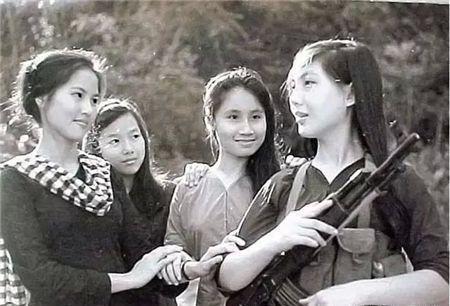 中國女兵在越南死亡，一段悲壯的歷史記憶，中國女兵在越南的犧牲，悲壯的歷史回憶
