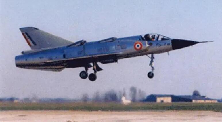 幻影垂直起降戰(zhàn)斗機(jī)，未來空戰(zhàn)的新篇章，幻影垂直起降戰(zhàn)斗機(jī)，開啟未來空戰(zhàn)新篇章