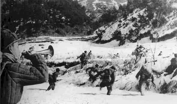 長(zhǎng)津湖萬(wàn)里歷史原型，一段波瀾壯闊的戰(zhàn)爭(zhēng)史詩(shī)，長(zhǎng)津湖歷史原型，波瀾壯闊的戰(zhàn)爭(zhēng)史詩(shī)