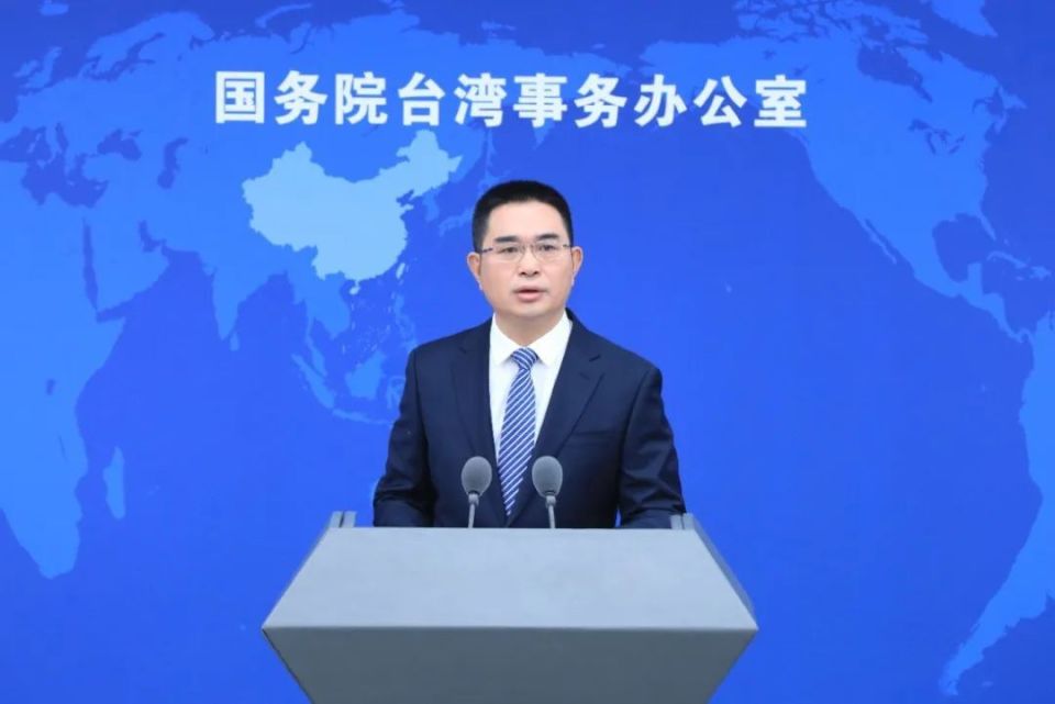 軍事評論員杜文龍，龍的傳人，軍事領(lǐng)域的明燈，軍事評論員杜文龍，龍的傳人，軍事領(lǐng)域的明燈之光