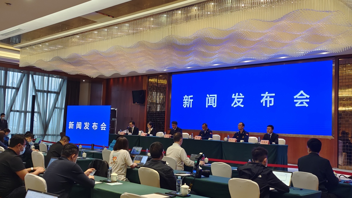新聞發(fā)布會上的風(fēng)云變幻，新聞發(fā)布會上的風(fēng)云變幻，揭秘背后的故事