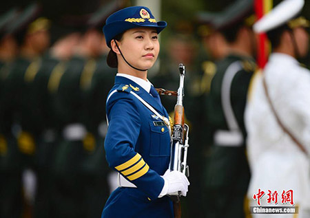 解放軍女儀仗隊軍服，榮耀與責任的象征，解放軍女儀仗隊軍服，榮耀與責任的標志
