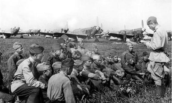 空降兵，無畏先鋒的壯麗征程，無畏先鋒，空降兵壯麗征程揭秘