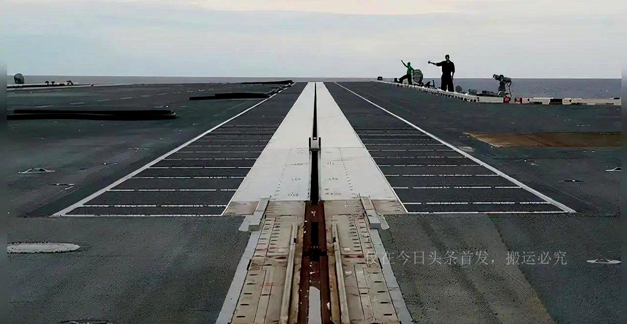 殲-15電磁彈射技術(shù)，引領(lǐng)中國航母戰(zhàn)斗群的嶄新篇章，殲-15電磁彈射技術(shù)，開啟中國航母戰(zhàn)斗群新篇章