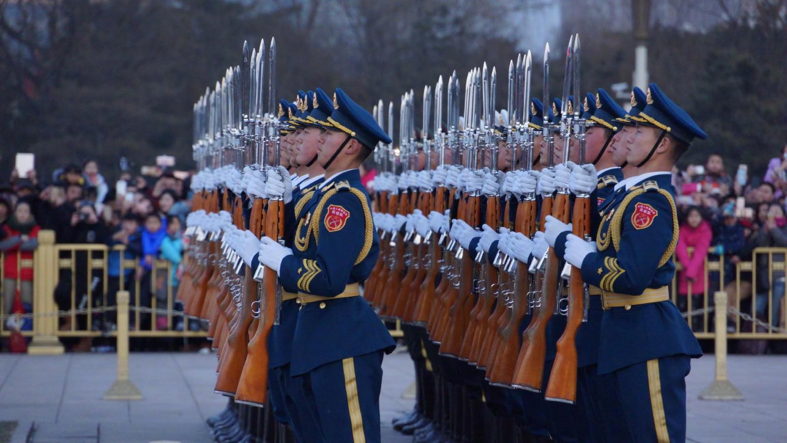 三軍儀仗隊(duì)圖片，展現(xiàn)榮耀與力量的象征，三軍儀仗隊(duì)圖片，榮耀與力量的展現(xiàn)