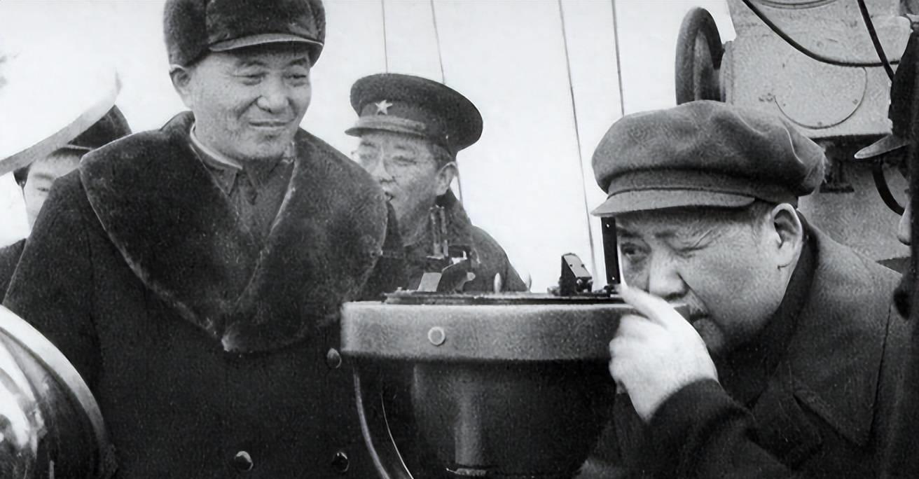 海軍節(jié)觀后感，榮耀與力量的海洋之歌，海軍節(jié)的榮耀與力量，海洋之歌觀后感