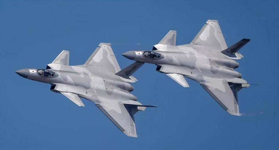 殲-20戰(zhàn)斗機(jī)數(shù)量揭秘，展望2023年的中國空軍力量，揭秘殲-20戰(zhàn)斗機(jī)數(shù)量，展望中國空軍力量在2023年的嶄新篇章