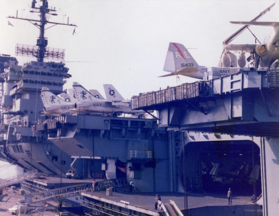 美國航母數(shù)量眾多的原因探究，美國航母數(shù)量眾多的背后原因探究