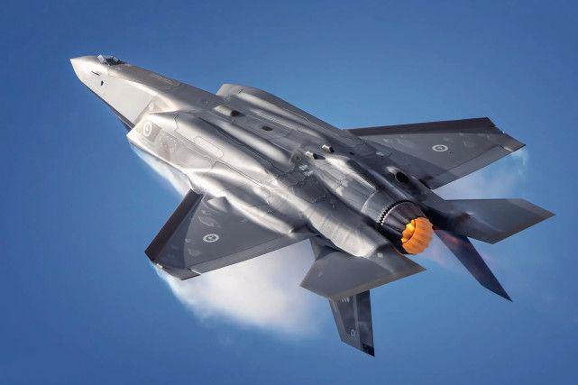 美空軍司令感嘆殲-20為戰(zhàn)機(jī)之首，揭示空中優(yōu)勢新時代的來臨，美空軍司令贊嘆殲-20引領(lǐng)新時代空中優(yōu)勢，感嘆戰(zhàn)機(jī)之首地位不可撼動