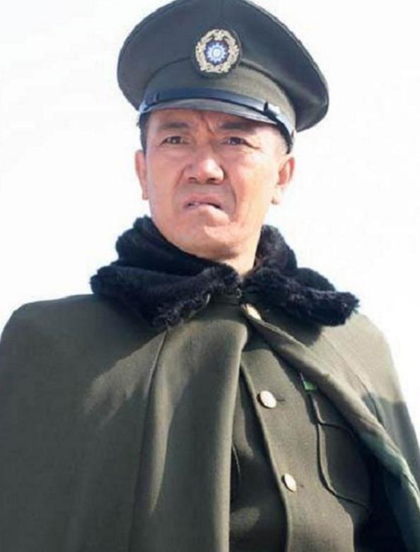 最帥軍裝，榮耀與力量的象征，最帥軍裝，榮耀力量的象征之巔