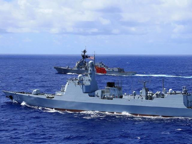 中國(guó)海軍護(hù)衛(wèi)艦
