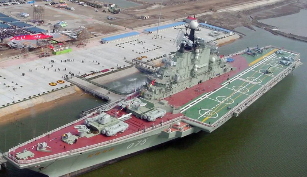 瓦良格號(hào)導(dǎo)彈巡洋艦的排水量，揭示強(qiáng)大實(shí)力的關(guān)鍵數(shù)據(jù)，瓦良格號(hào)導(dǎo)彈巡洋艦排水量揭秘，實(shí)力關(guān)鍵數(shù)據(jù)一覽